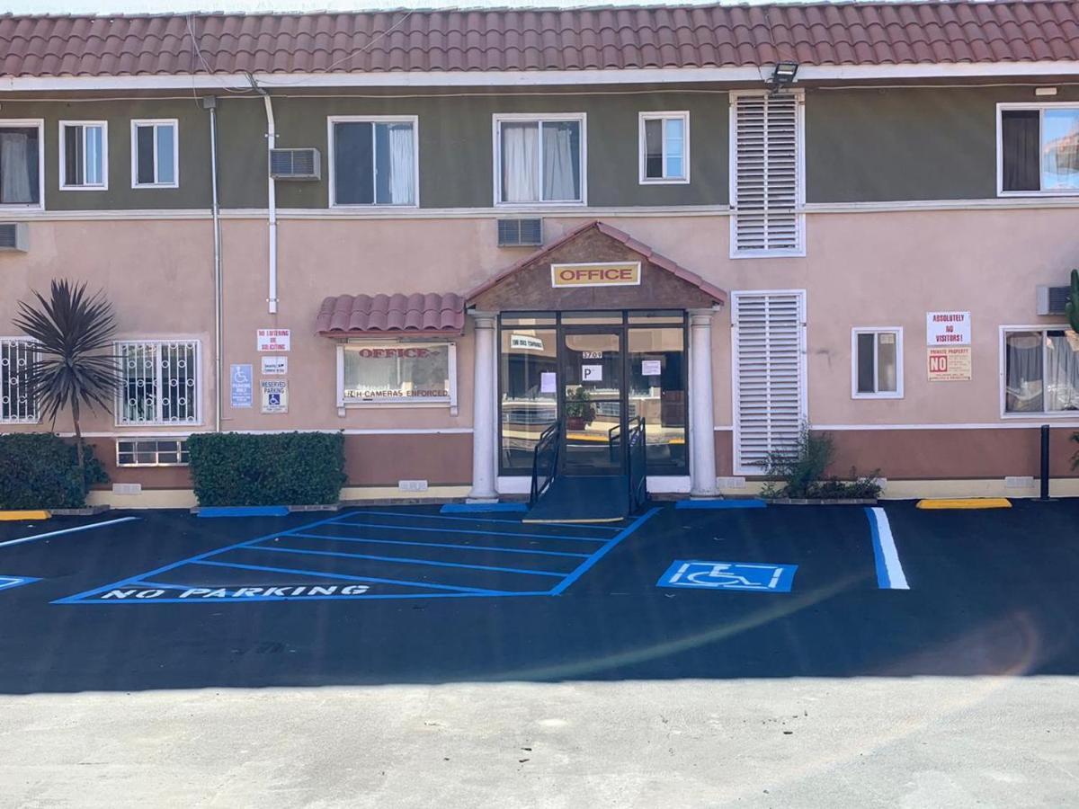 Encore Inn Inglewood Exterior foto